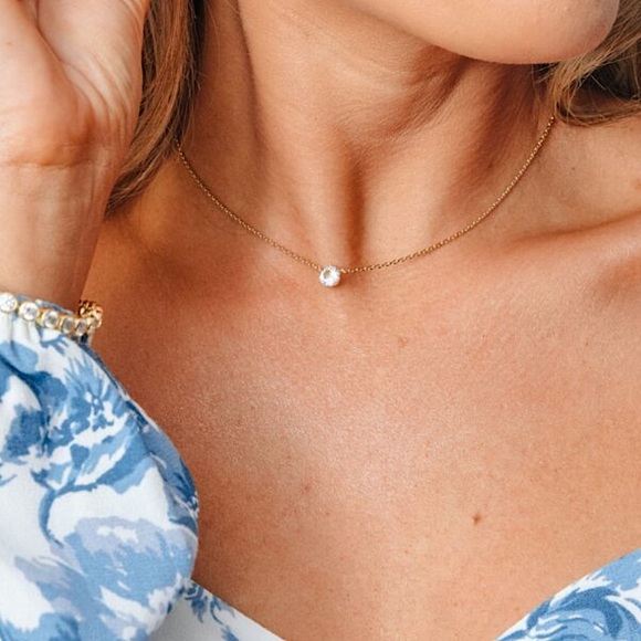 Kendra Scott Jewelry - Kendra Scott x Emily Travis Jacket Pendant Necklace